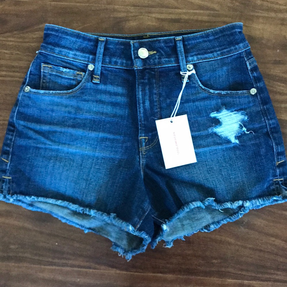 Good American Denim shorts distressed